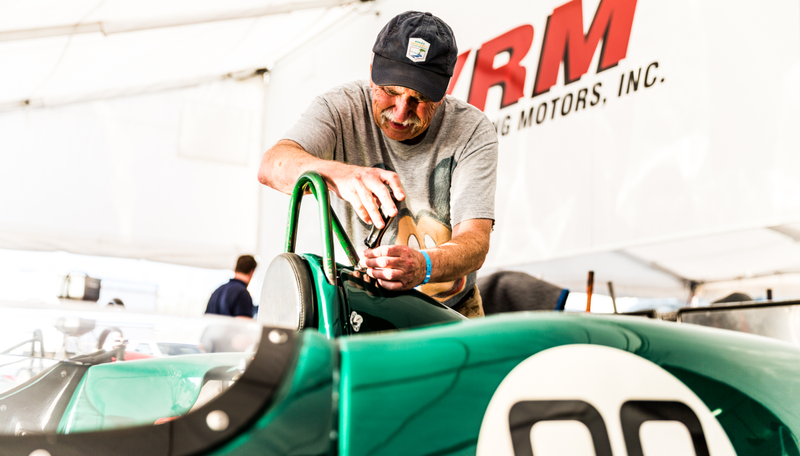 Illustration for article titled This Is What Vintage Car Racing Heaven Looks Like When It Comes To Texas